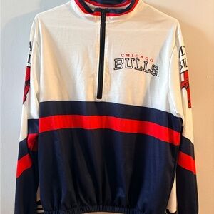 Chicago Bulls Men's Lightweight Jacket - Red, White, and Black